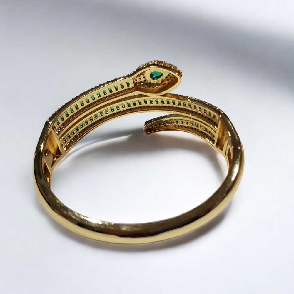 Luxury 18k Gold Plated Coiled Snake Emerald Crystal Clamper Bracelet - Picture 4 of 5